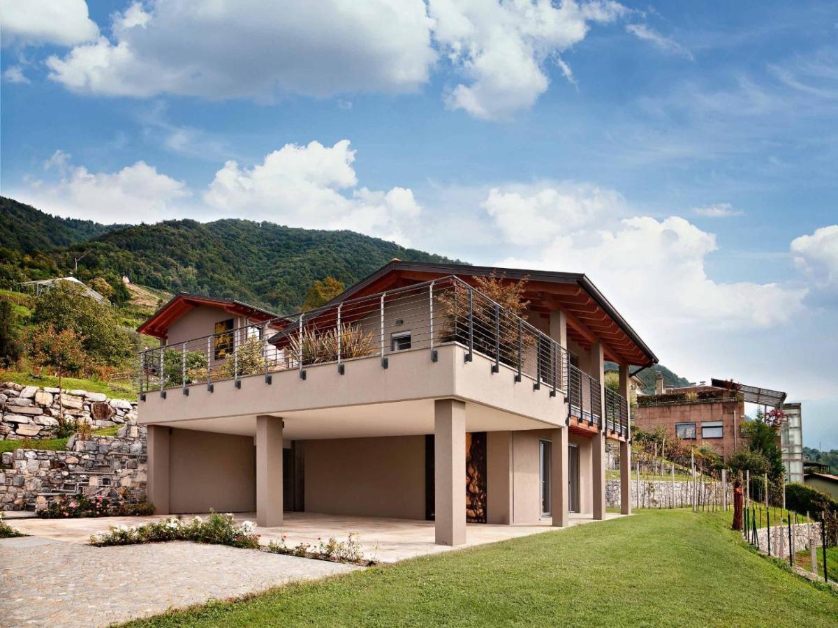 Residence Caffe Maya Maslianico Exteriér fotografie
