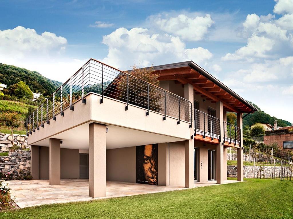 Residence Caffe Maya Maslianico Exteriér fotografie